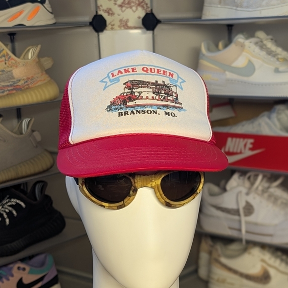 Lake Queen Vintage Ferry Hat (OS) - Picture 1 of 7